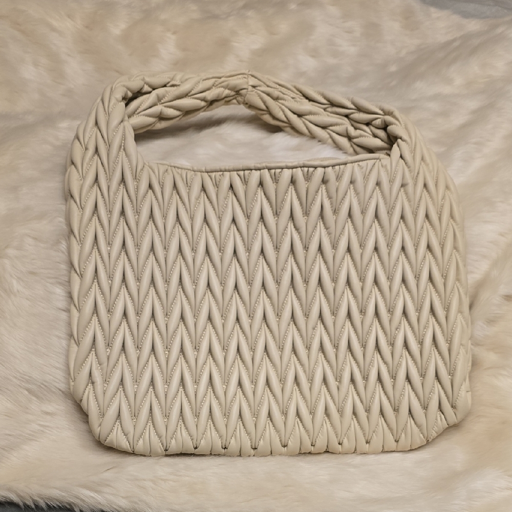 Shiraleah Cream Shoulder Bag with Quilted Texture